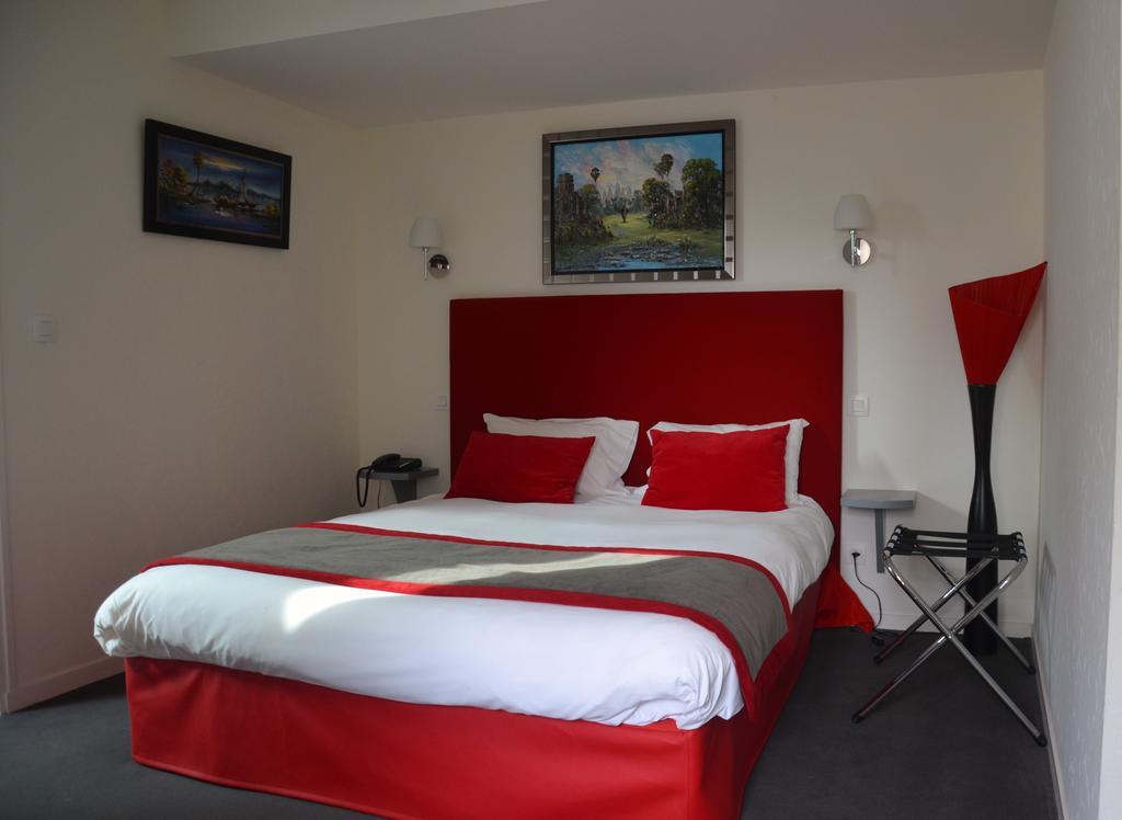 Hotel Restaurant Lesage Сарзо Номер фото